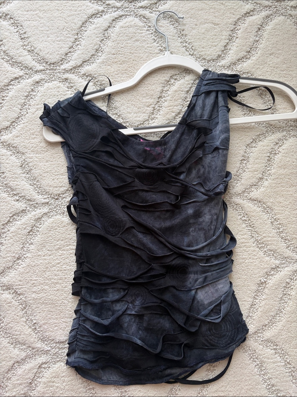 EDIKTED Women's Black Ruffled Tank Top - Picture 1 of 4